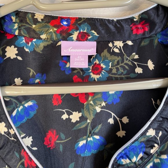 Amoureuse Floral Satin Caftan Nightgown Black Multicolor Plus Size 4X - Picture 9 of 9